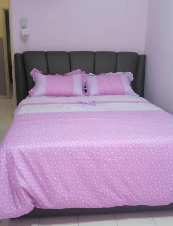 Al Hawi Holiday Home Shah Alam Malasia