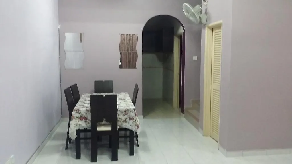 Al Hawi Holiday Home Shah Alam Malasia